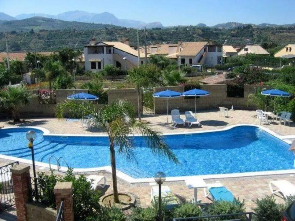Rentopolis Villa Amare Campofelice Di Roccella Exterior foto